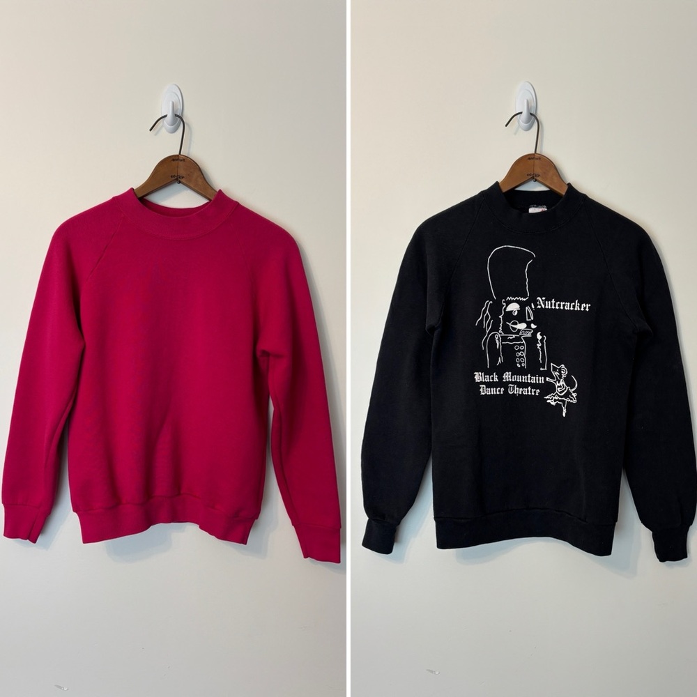 Lot of 2 Vintage Raglan Pullover Crew Neck Sweatshirts SMALL